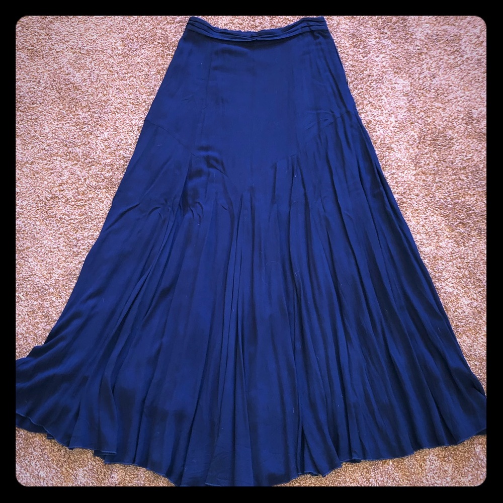 Forever 21, floor length, high waisted skirt.